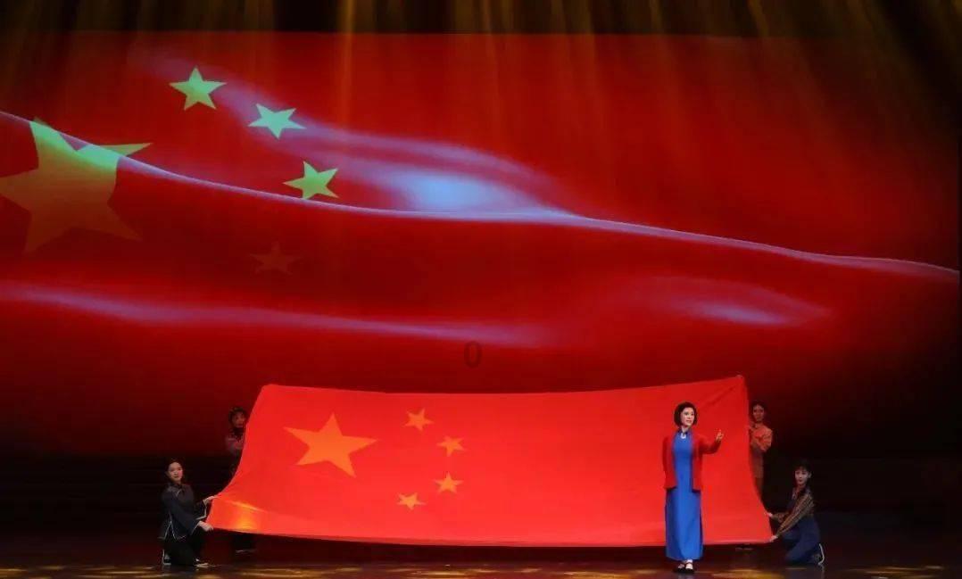 村民半夜盗墓染上怪病,古墓谜团重重,专家:这里有墓穴521座